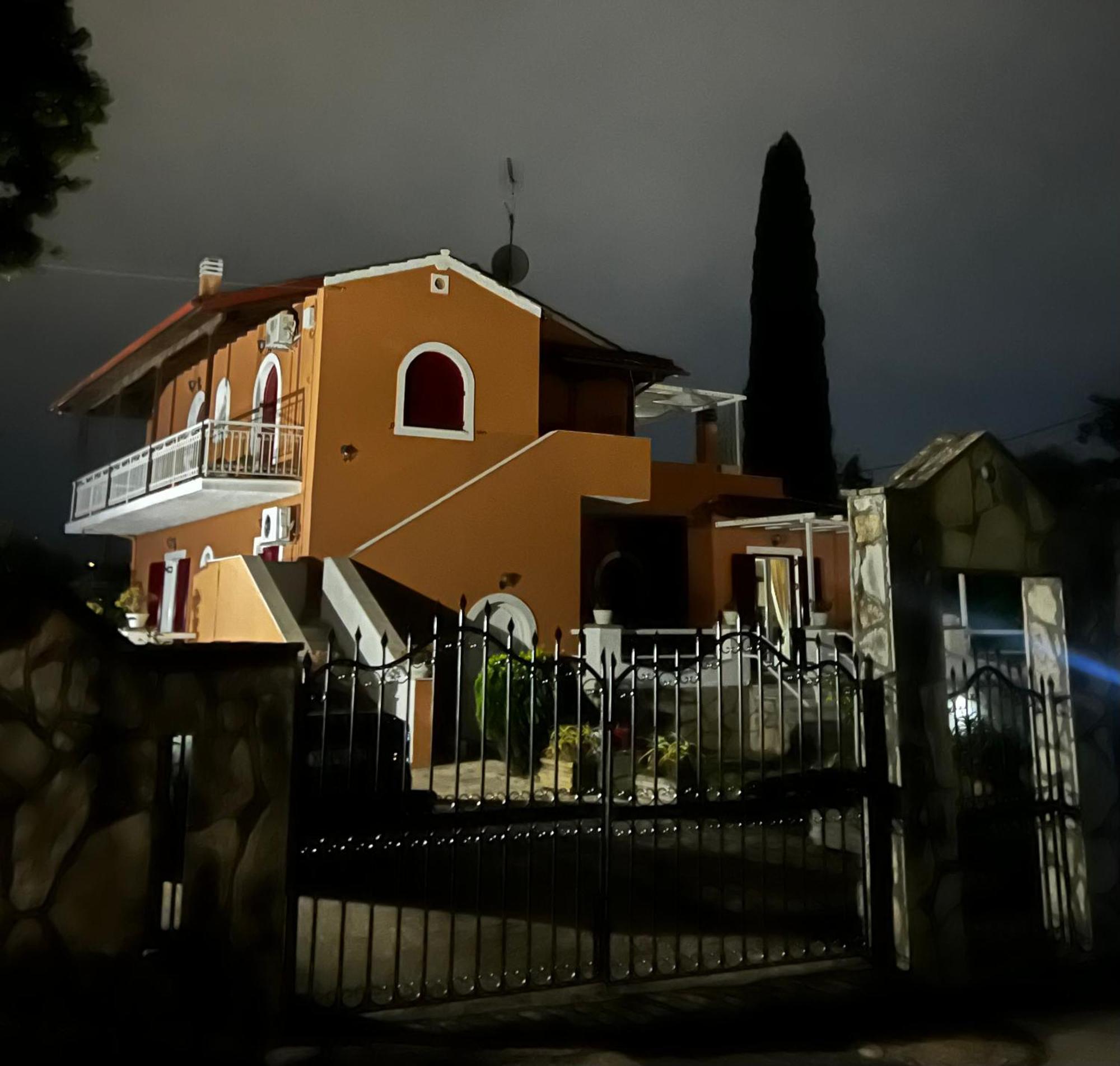Villa Nisi Gerekou คอนโตกาลิ ภายนอก รูปภาพ