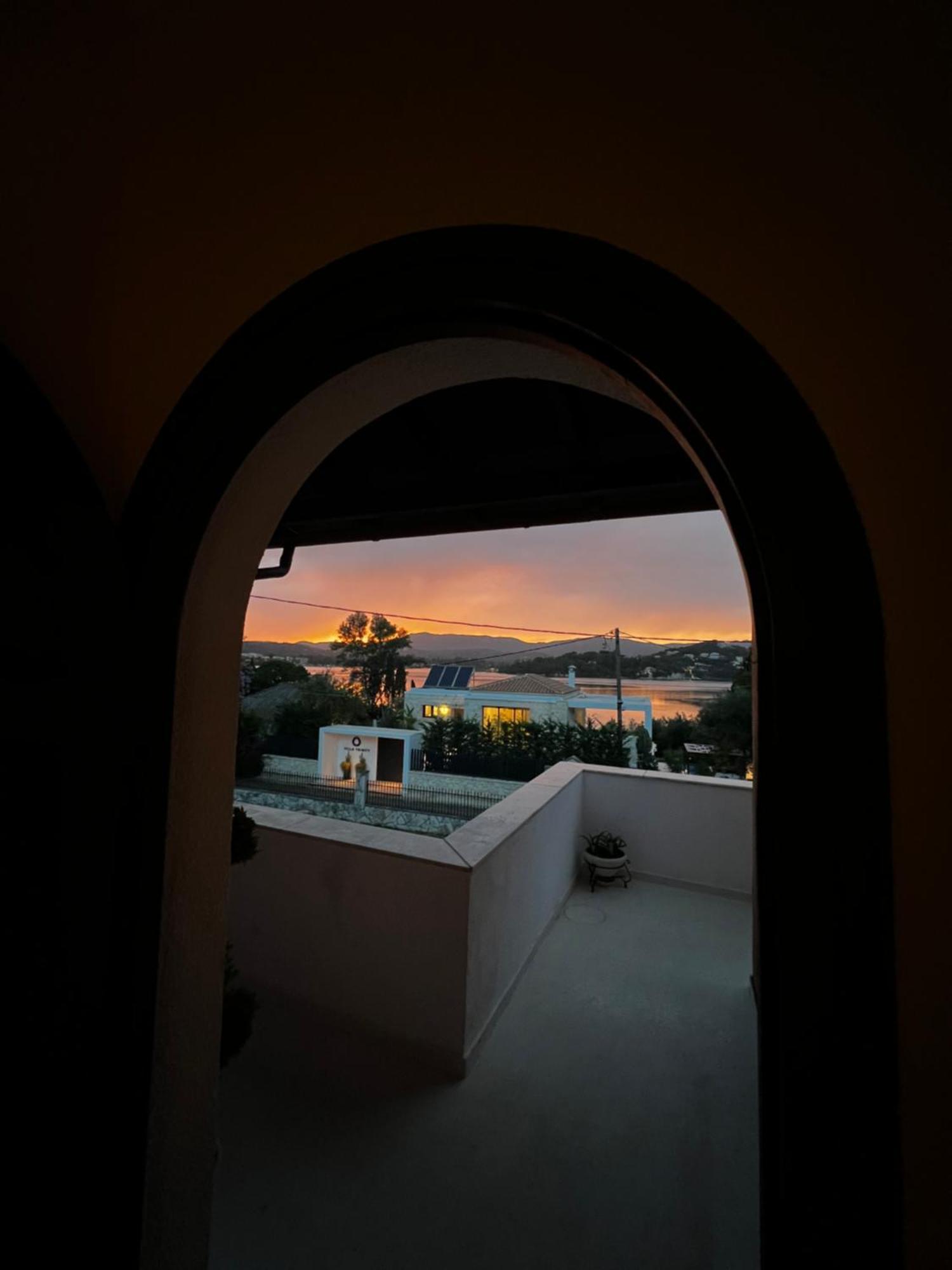 Villa Nisi Gerekou คอนโตกาลิ ภายนอก รูปภาพ